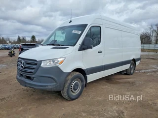 MERCEDES-BENZ SPRINTER 2500