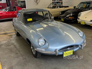 JAGUAR E - TYPE