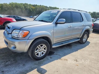 TOYOTA SEQUOIA SR5