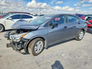 NISSAN VERSA S