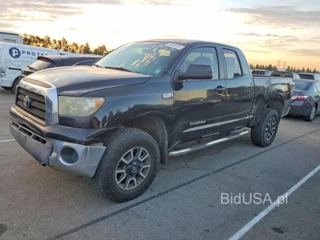 TOYOTA TUNDRA SR5