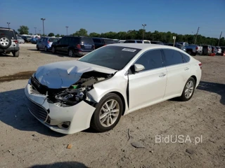 TOYOTA AVALON XLE
