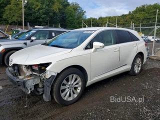 TOYOTA VENZA LE