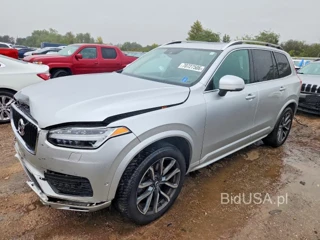VOLVO XC90 T6 MOMENTUM