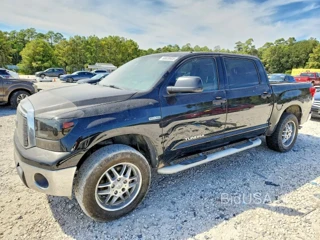 TOYOTA TUNDRA CREWMAX SR5