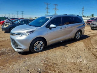 TOYOTA SIENNA LIMITED 7-PASSENGER
