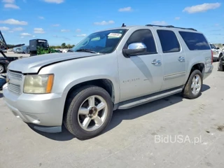 CHEVROLET SUBURBAN C1500 LT