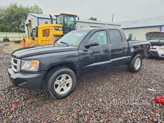 DODGE DAKOTA SLT