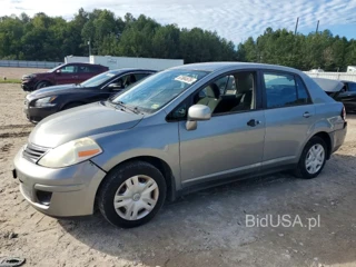 NISSAN VERSA 1.8 S