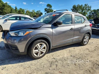NISSAN KICKS S