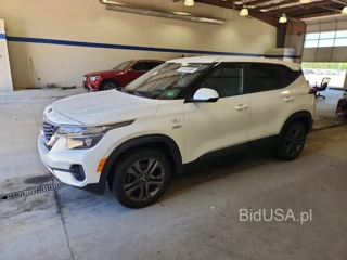 KIA SELTOS LX