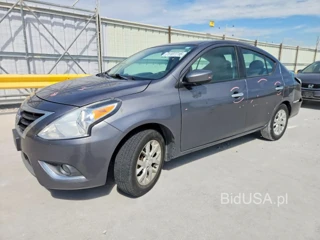 NISSAN VERSA SV