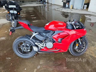 DUCATI PANIGALE V2