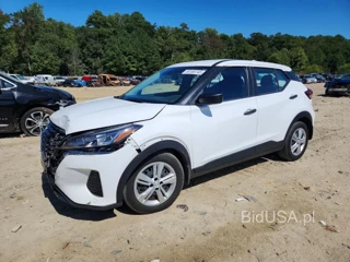 NISSAN KICKS S