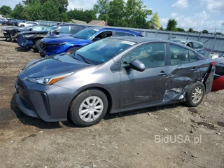 TOYOTA PRIUS LE