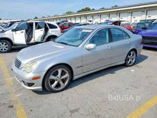 MERCEDES-BENZ C 230K SPORT SEDAN