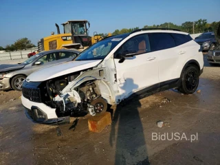 KIA SPORTAGE X LINE