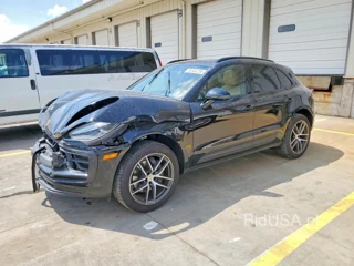 PORSCHE MACAN BASE