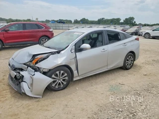 TOYOTA PRIUS XLE AWD-E