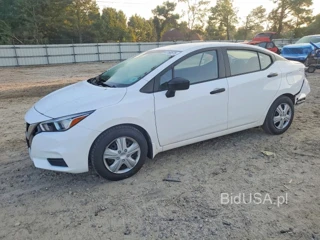 NISSAN VERSA S