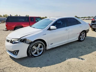 TOYOTA CAMRY HYBRID SE