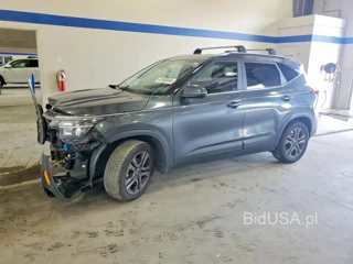 KIA SELTOS S