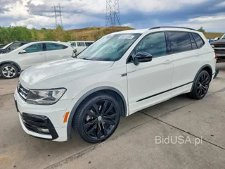 VOLKSWAGEN TIGUAN SE