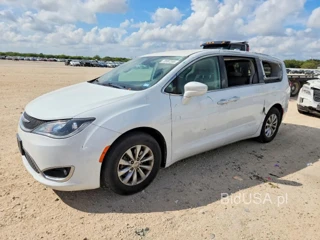 CHRYSLER PACIFICA TOURING PLUS