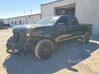 CHEVROLET SILVERADO K1500 RST