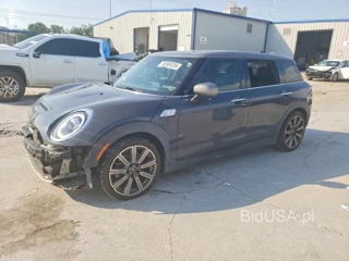 MINI COOPER S CLUBMAN