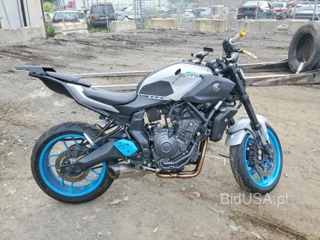 YAMAHA MTN690