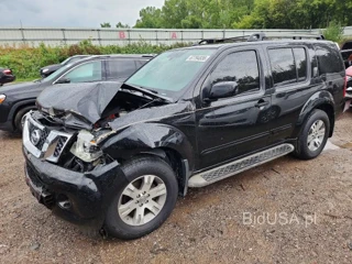 NISSAN PATHFINDER S