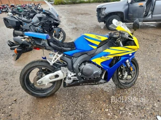 HONDA CBR1000 RR