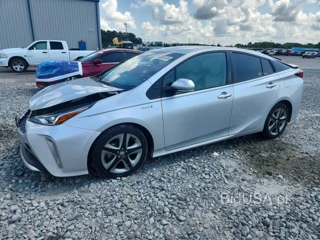 TOYOTA PRIUS XLE