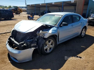 DODGE AVENGER SE