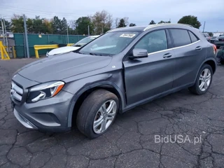 MERCEDES-BENZ GLA 250 4MATIC