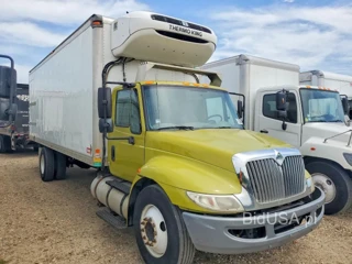 INTERNATIONAL 4300