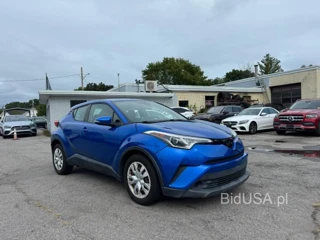 TOYOTA C-HR LE