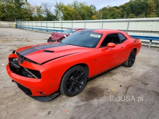 DODGE CHALLENGER SXT
