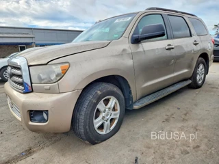 TOYOTA SEQUOIA SR5