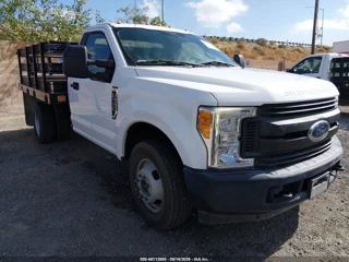 FORD FORD F-350 CHASSIS XL