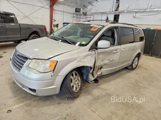 CHRYSLER TOWN & COUNTRY TOURING