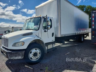FREIGHTLINER M2