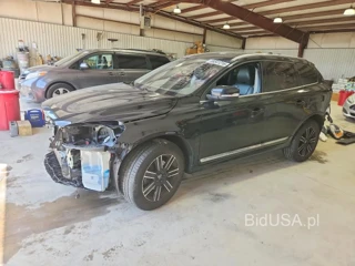 VOLVO XC60 T5 DYNAMIC