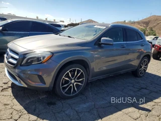 MERCEDES-BENZ GLA 250 4MATIC