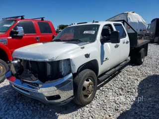 CHEVROLET SILVERADO K3500 LT