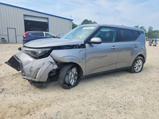 KIA SOUL LX