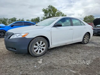 TOYOTA CAMRY HYBRID