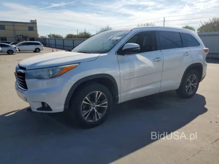TOYOTA HIGHLANDER XLE