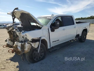 GMC SIERRA K2500 AT4
